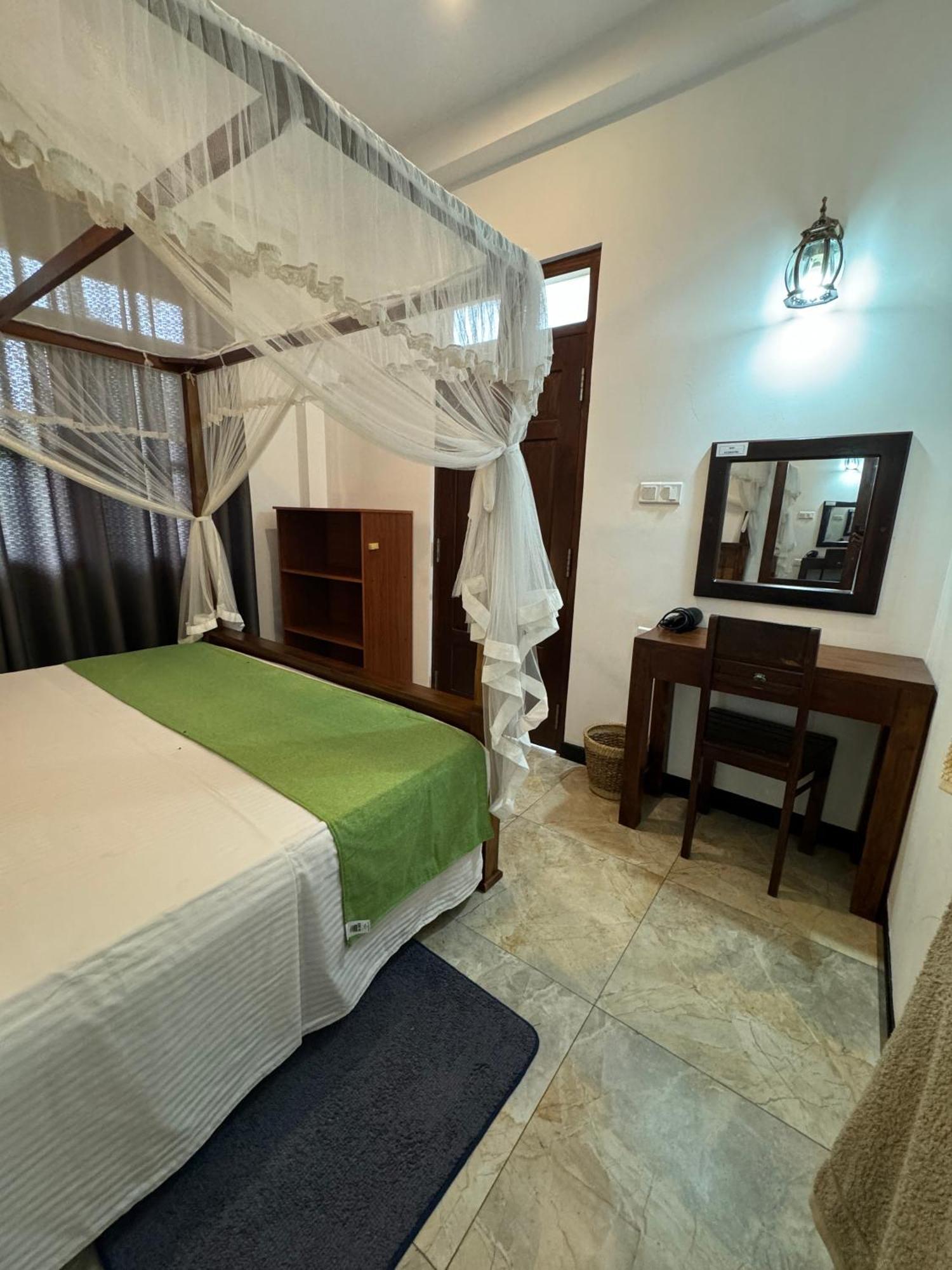 Hotel The Tide'S Tale à Galle Extérieur photo